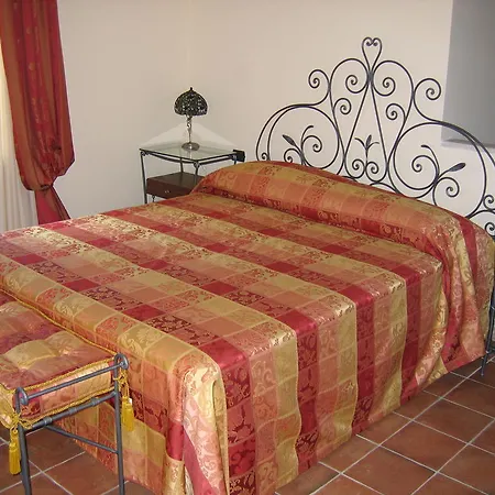 Hotel La Del Castello
